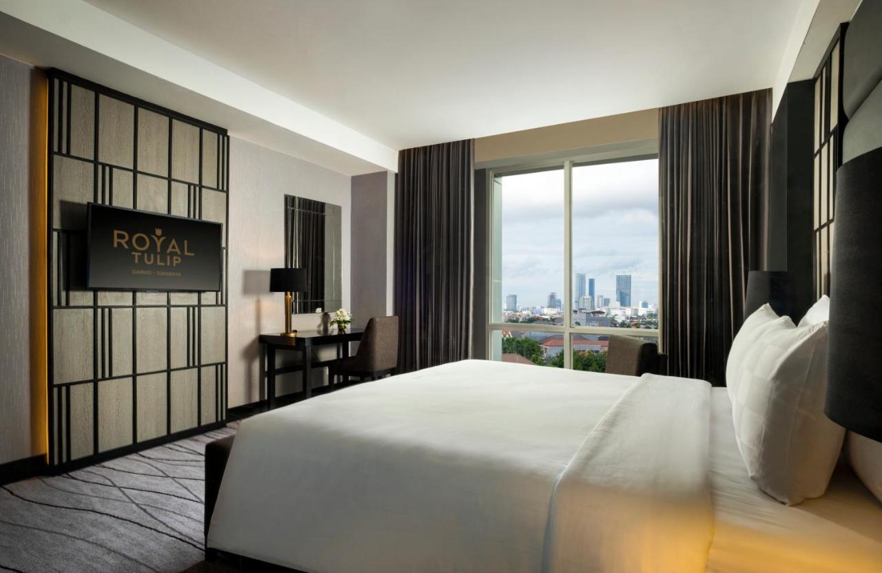 Grand Swiss-Belhotel Darmo สุราบายา ภายนอก รูปภาพ