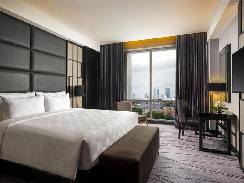 Grand Swiss-Belhotel Darmo สุราบายา ภายนอก รูปภาพ