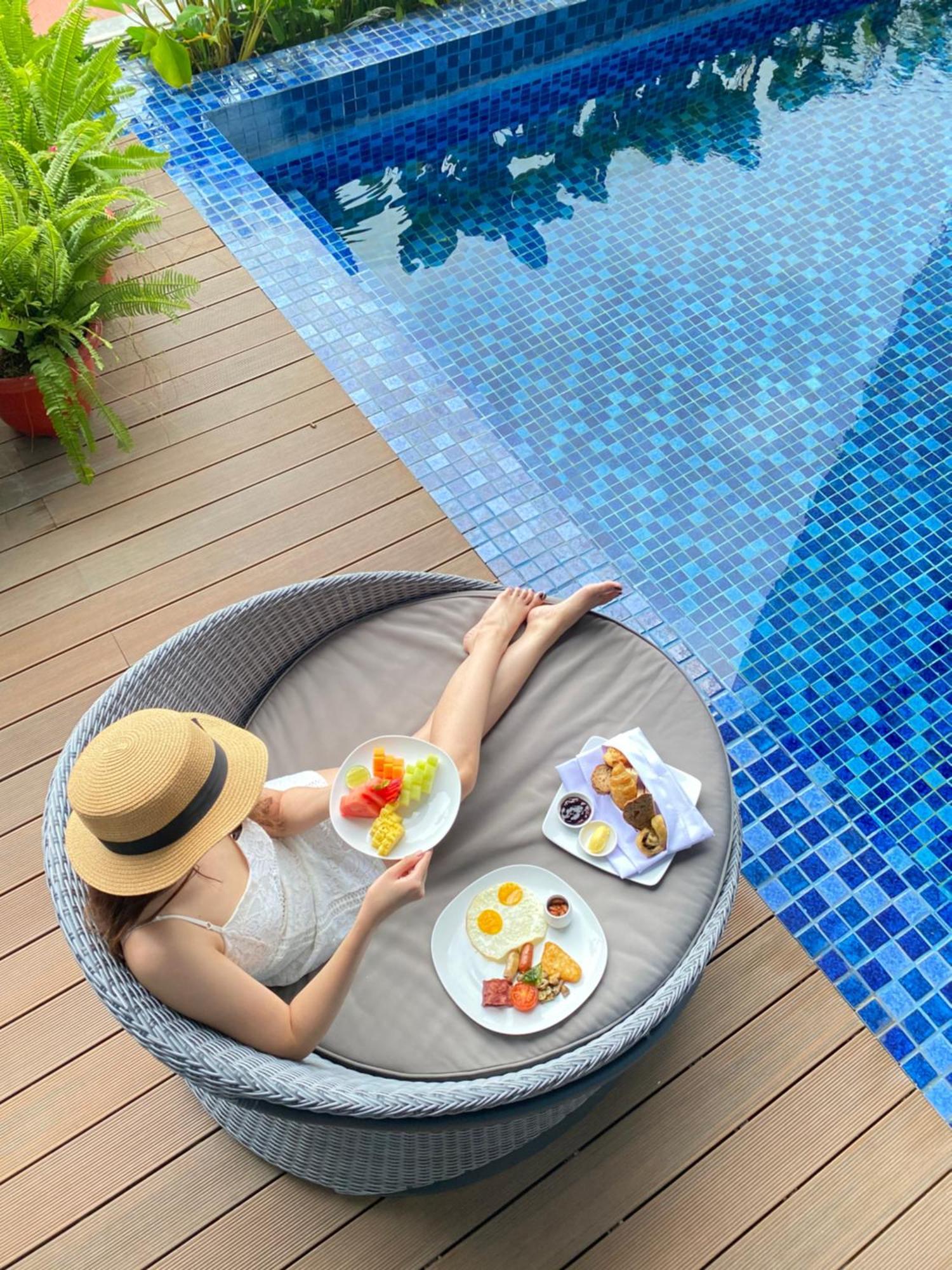 Grand Swiss-Belhotel Darmo สุราบายา ภายนอก รูปภาพ