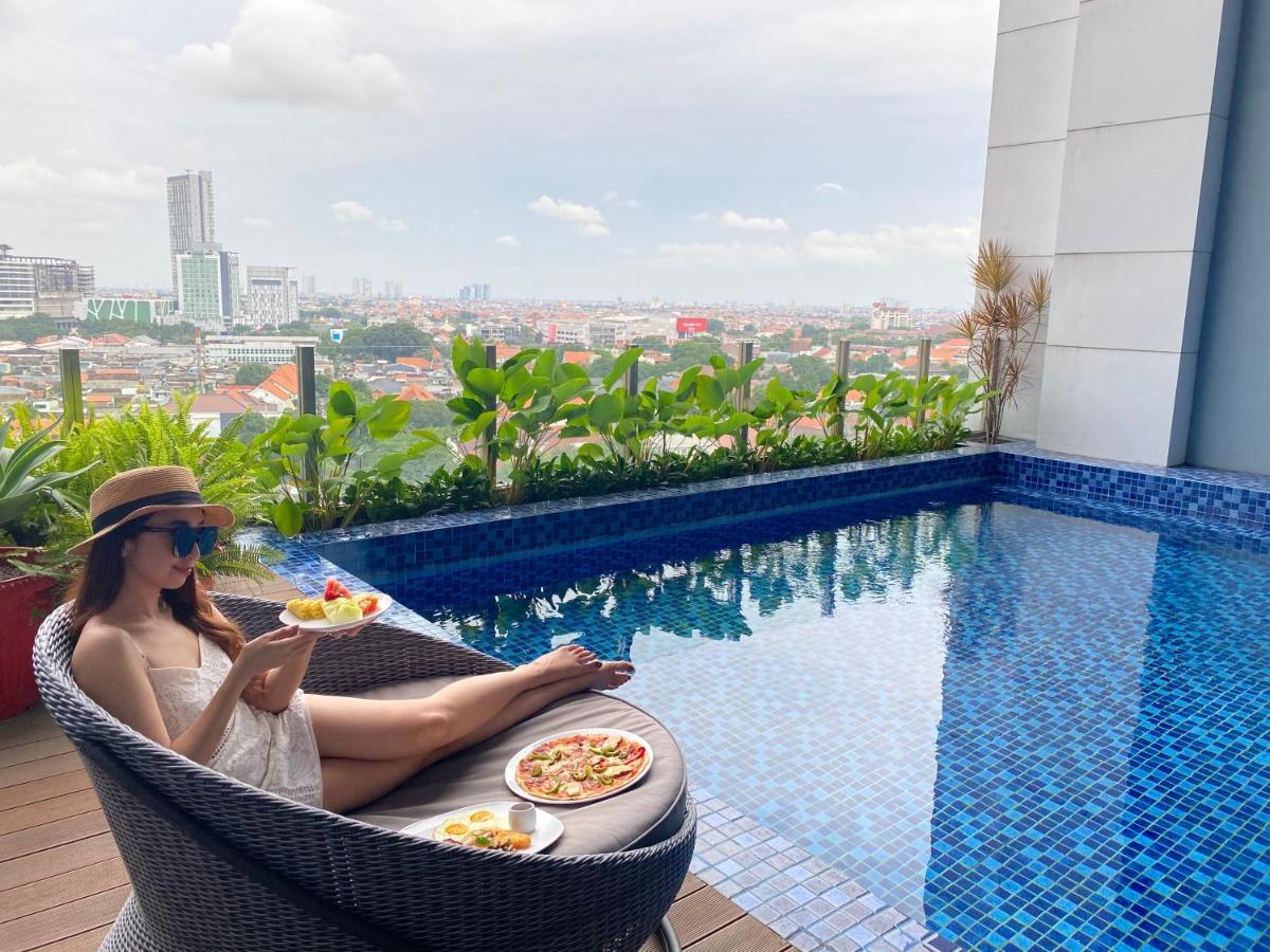 Grand Swiss-Belhotel Darmo สุราบายา ภายนอก รูปภาพ