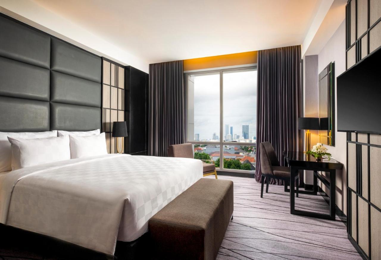 Grand Swiss-Belhotel Darmo สุราบายา ภายนอก รูปภาพ