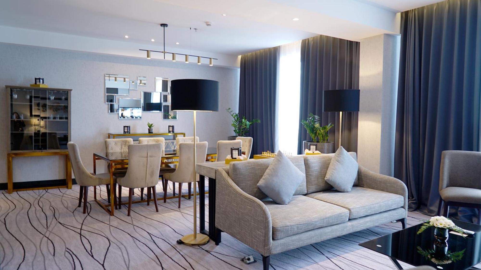 Grand Swiss-Belhotel Darmo สุราบายา ภายนอก รูปภาพ
